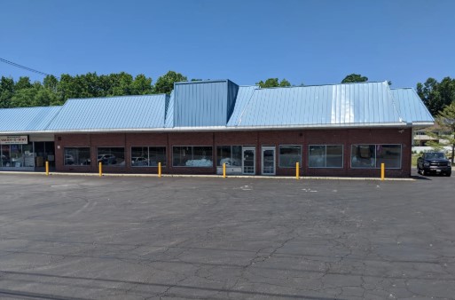 For Lease; 15,000 SF